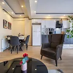 Zen Homes Piyalepasa Apartamento *